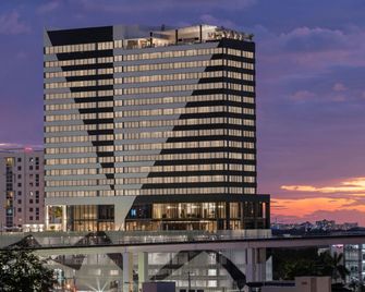 إيه سي هوتل باي ماريوت ميامي بريكيل - ميامي - مبنى