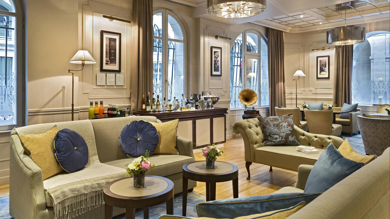 La Clef Louvre Paris