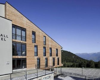 Abrigall Hostel Masella - Alp - Edificio