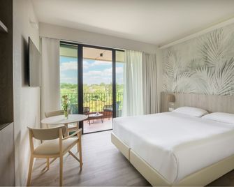 Una Hotels Forte Dei Marmi - Forte dei Marmi - Sovrum