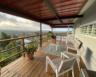 Family Home with Mountain Views in Cayey, Puerto Rico w/ Solar Panel - Cayey - Balcón