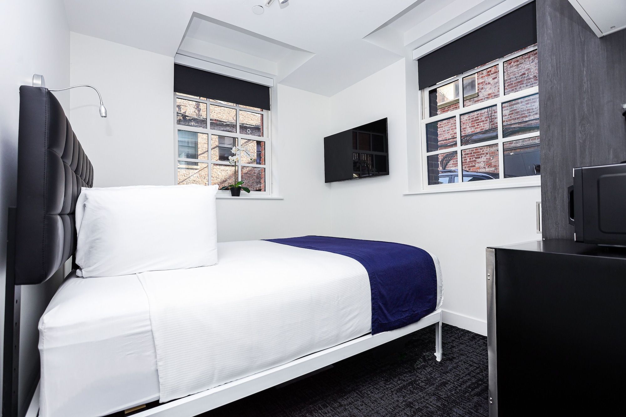 مافريك سويتس آت 28 فينواي - بوسطن - غرفة نوم