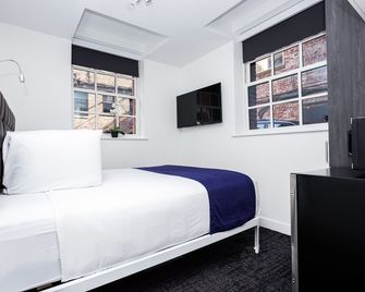 Maverick Suites at 28 Fenway - Boston - Bedroom