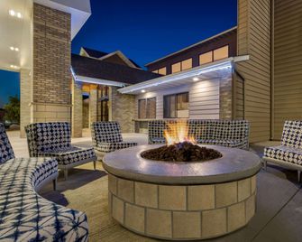 AmericInn by Wyndham Rapid City - Rapid City - Patio