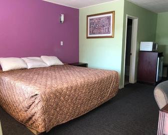 Grand Motel - Brantford - Bedroom