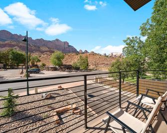 The Bungalows at Zion - Springdale - Balcony