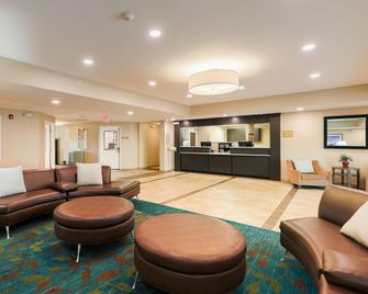 Candlewood Suites Lenexa - Overland Park Area By IHG - Lenexa - Byggnad