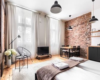 Margi Martini Big Beauti Studio - Szczecin - Soverom