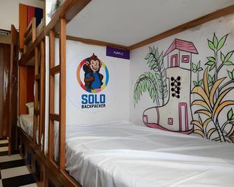 Solo Backpacker - Bombay - Yatak Odası