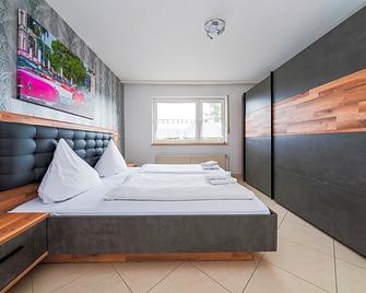 G & L Hotel Dortmund - Dortmund - Schlafzimmer