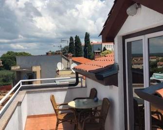 Apartments Adriana - Tar - Balcony