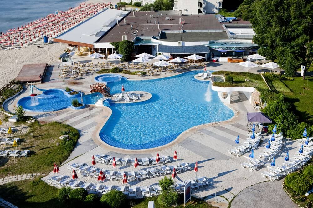 Hotel Gergana - אלבנה