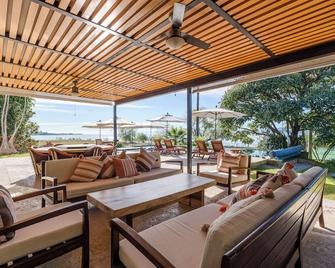 Exclusive Family House with Padel and Lake Chapala Access - Ajijic - 天井