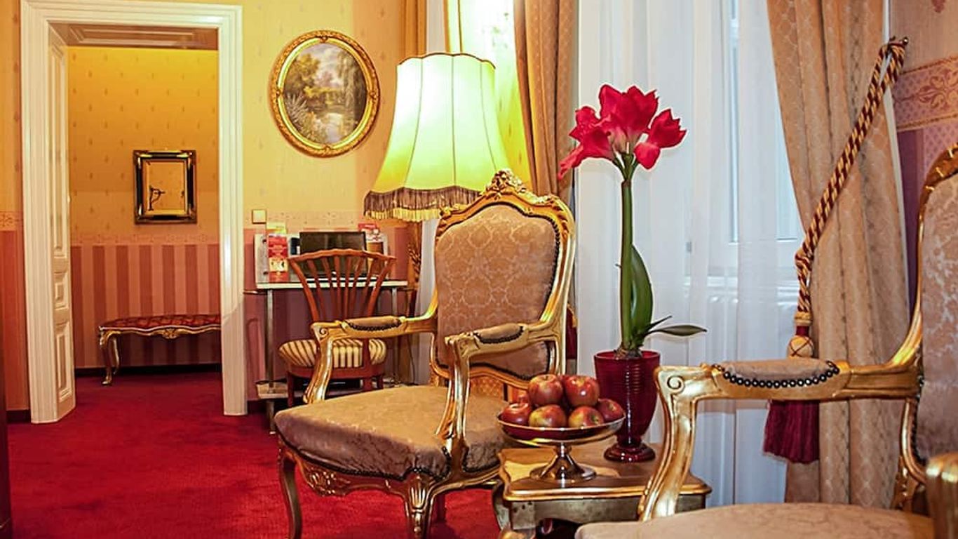 Pension Opera Suites I Self Check In