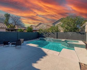 X'mas Getaway 3brvilla-Gift, Pool, Spa, Bbq, Games - Las Vegas - Pool