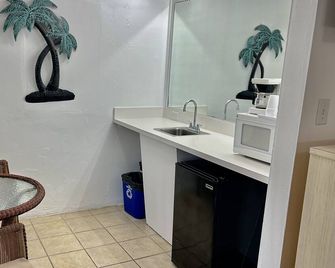 Riviera Resorts & Suites - Wildwood
