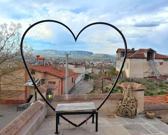 Bir Kedi Villa - Avanos - Balcón
