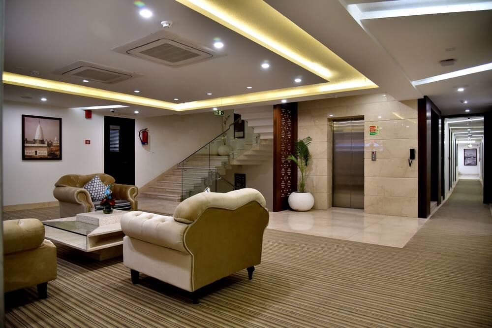 Clarks Inn Suite Gwalior - Gwalior - Lobby