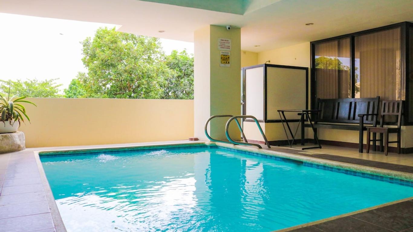 RedDoorz Plus @ Mabolo Cebu