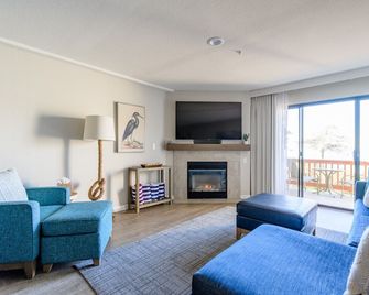 Spectacular Ocean View -Heated Pool and Spa- Seascape - Aptos - Living room