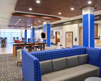 Holiday Inn Express & Suites Ottawa By IHG - Ottawa - Edificio