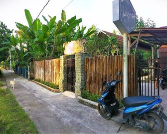 This house only accepts friendly travellers - Nusa Penida - Outdoor view