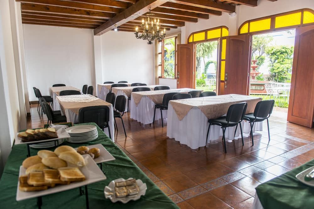 Hotel Casa de Las Fuentes - אנטיגואה גוואטמלה - מסעדה