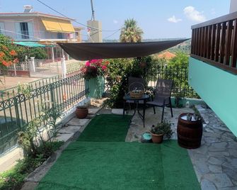 Villa Olympia Skafidia beach - Skafidia - Balcón