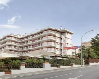 Aparthotel Adagio Roma Vatican - Rom - Gebäude