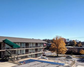 All Seasons Lodge - Hot Springs - Edificio