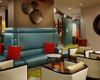 Holiday Inn San Antonio-Riverwalk By IHG - San Antonio - Lounge