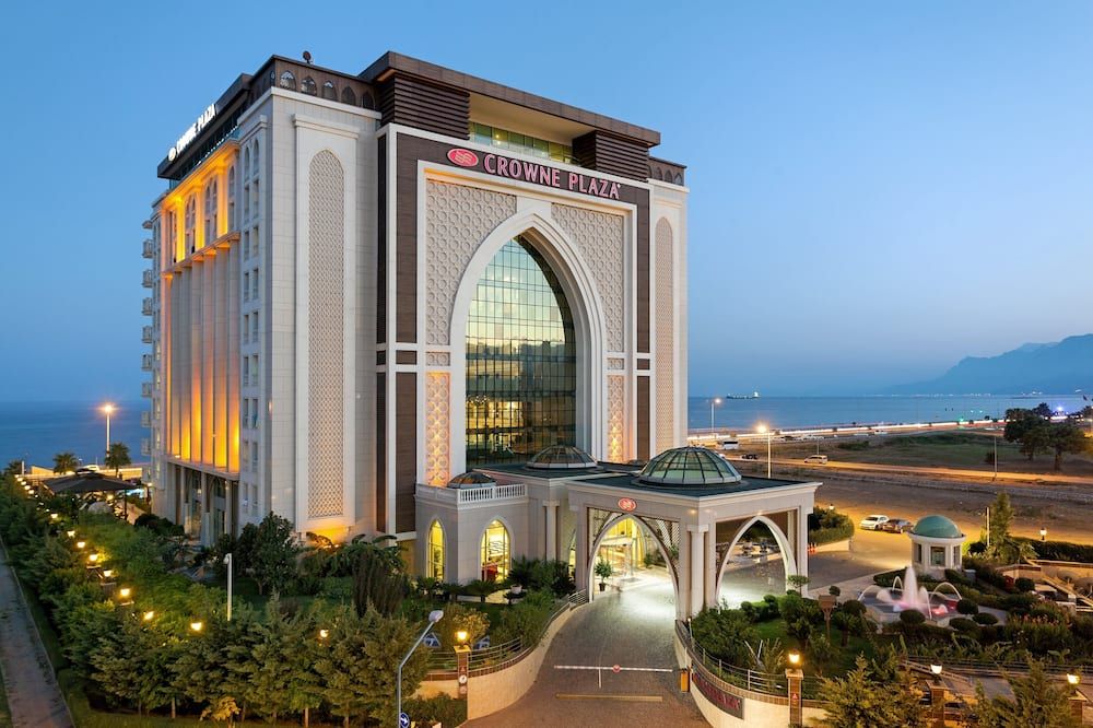 Crowne Plaza Antalya By IHG thumbnail 2