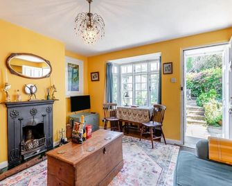 2 Bed in Rye oc-t31070 - Rye - Sala de estar