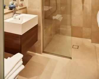 Ockenden Manor Hotel & Spa - Haywards Heath - Badkamer