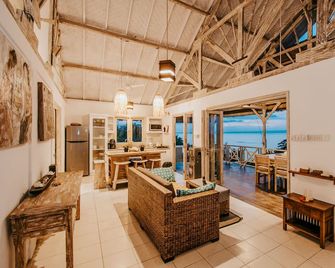 Villa Lanie - Nusa Penida - Olohuone