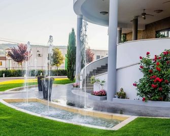 Aquila Hotel - Orte