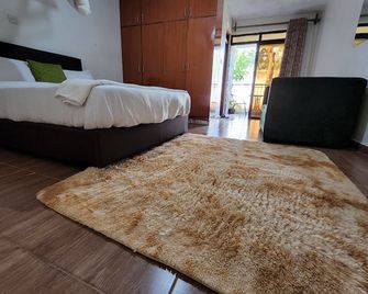Spacious 3bedroom apartment all master en suit. - Kisumu - Bedroom