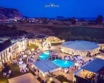 Venus Hotel & Suites - Kalamaki - Pool