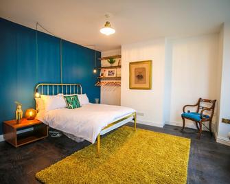Eclectic Seaside 4 Bedroom Artists Residence - Margate - Schlafzimmer
