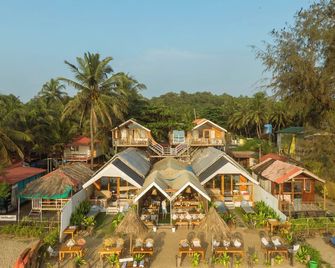 Ducknchill-Agonda - Canacona