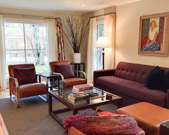 Three Bedroom House In The Heart Of The Western Catskills - Andes - Sala de estar