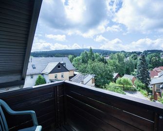 Landhotel Jägerhof - Bischofsgrün - Балкон