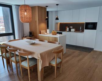 Apartamento T3 junto à ria e ao mar! - Gafanha da Nazaré - Comedor