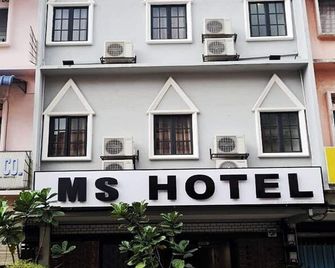 M S Hotel, Tengku Kelana Ktm Klang - Klang - Building