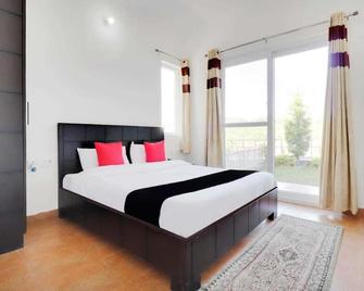 Cottages @ Village - Bhimtal - Schlafzimmer