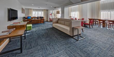 Image of hotel: Holiday Inn Express Hotel & Suites London