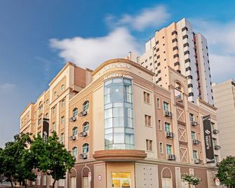 مانهاتان/مانهاتن فلور - كوريتيبا - مبنى