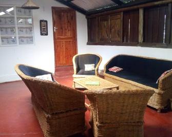 Muremba Retreat Kitale - Kitale - Sala de estar