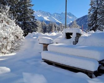 Chalet Mon Rêve by Interhome - Orsières - Patio