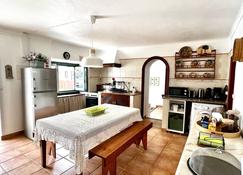 Charming Country House in Ulgueira, Sintra-Cascais Natural Park - Azoia - Kuchnia